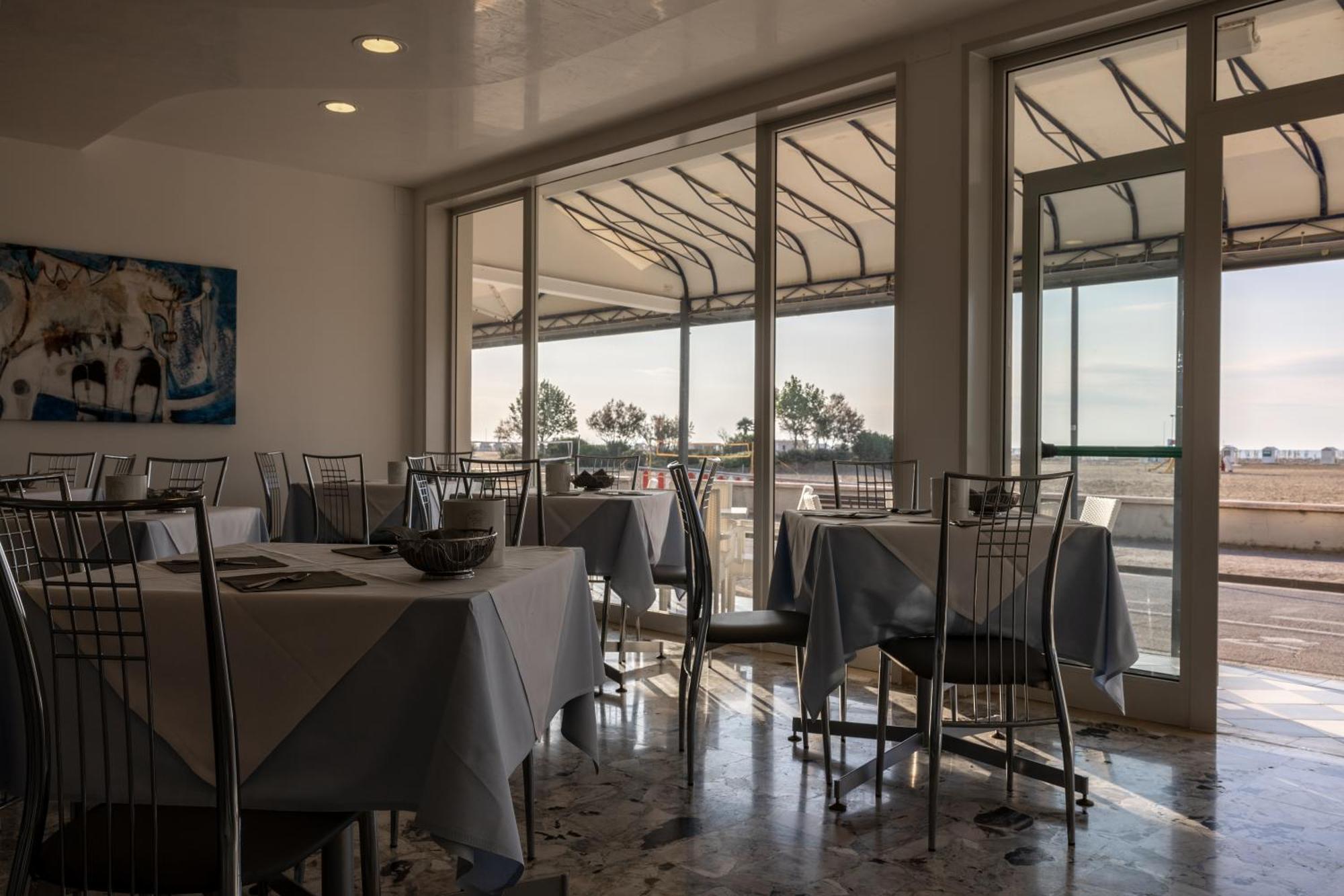 Hotel Riviera Caorle Dış mekan fotoğraf