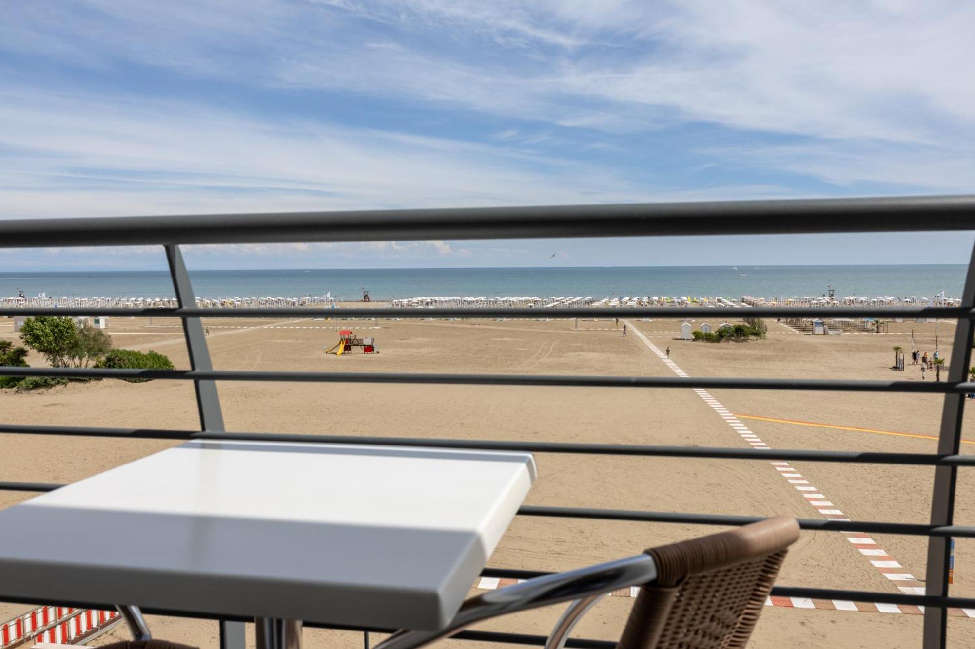 Hotel Riviera Caorle Dış mekan fotoğraf